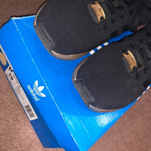 Women adidas - Picture 2 of 4